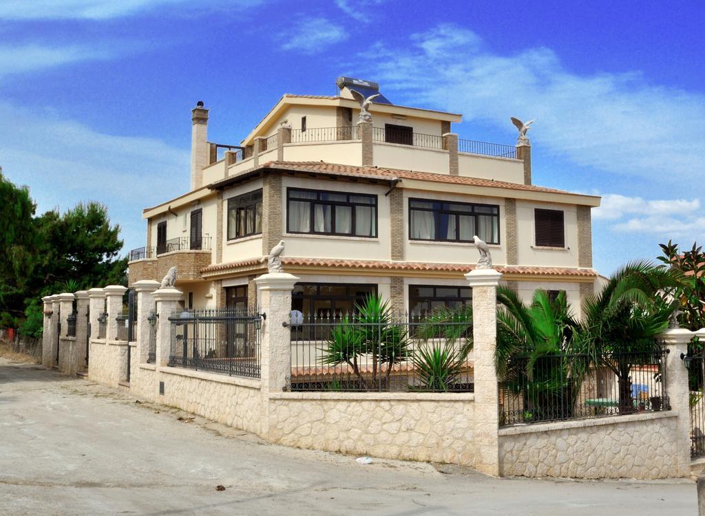 B&B Nicole Palma di Montechiaro Ngoại thất bức ảnh